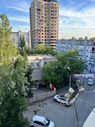 Продаётся 3-комн. вторичка 75 м², м. Ази Асланов, photo 18 from 22