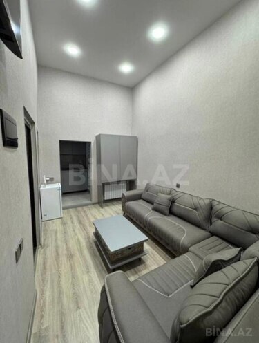 Продаётся 3-комн. вторичка 40 м², м. Ичеришехер, photo 4 from 15