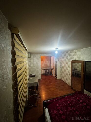 Продаётся 1-комн. вторичка 40 м², м. 8 ноября, photo 1 from 12