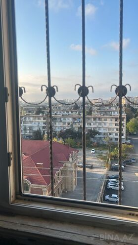 Продаётся 2-комн. вторичка 40 м², м. Ази Асланов, photo 11 from 13