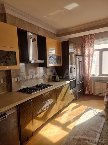 Продаётся 4-комн. новостройка 180 м², м. Элмляр Академиясы, photo 10 from 13