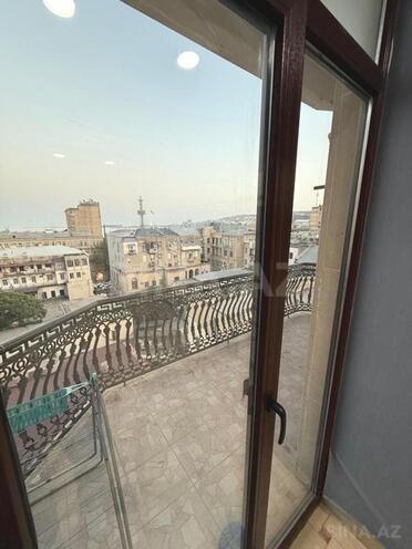 Satılır 3 otaqlı yeni tikili 138 m², Sahil m., photo 25 from 30