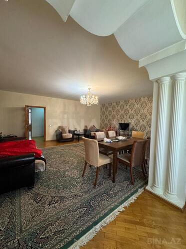 Satılır 4 otaqlı köhnə tikili 100 m², Qara Qarayev m., photo 3 from 13