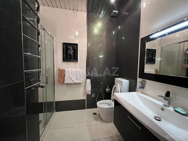 Satılır 4 otaqlı yeni tikili 220 m², 28 May m., photo 16 from 17