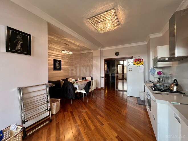 Satılır 4 otaqlı yeni tikili 220 m², 28 May m., photo 14 from 17