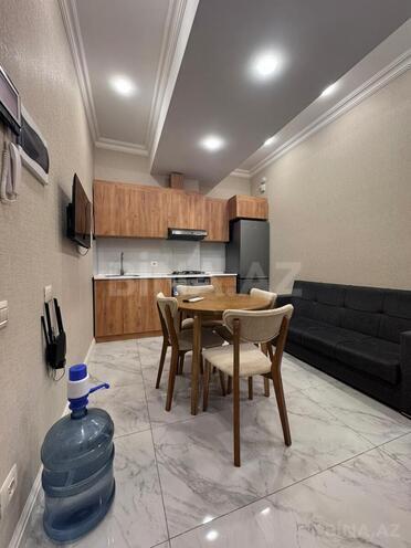 Сдаётся 3-комн. новостройка 77 м², Насиминский  р., photo 1 from 16