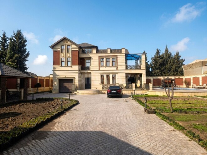 Продаётся 6-комн. дом/дача 280 м², пос. Новханы, photo 1 from 32