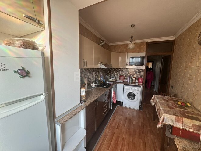Продаётся 3-комн. вторичка 80 м², м. Халглар Достлугу, photo 10 from 18