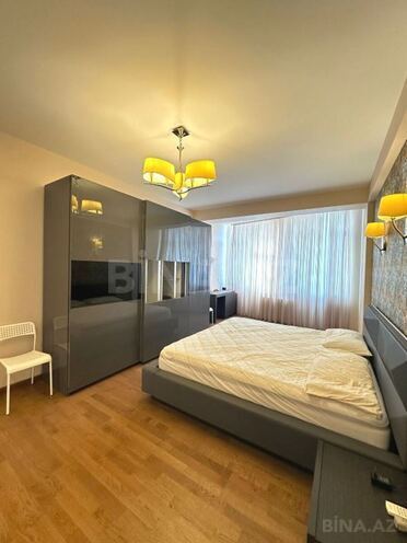 Продаётся 4-комн. новостройка 214 м², м. Низами, photo 11 from 22