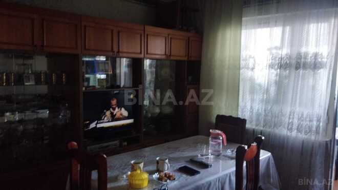 Продаётся 3-комн. вторичка 75 м², пос. Бакиханова, photo 1 from 10