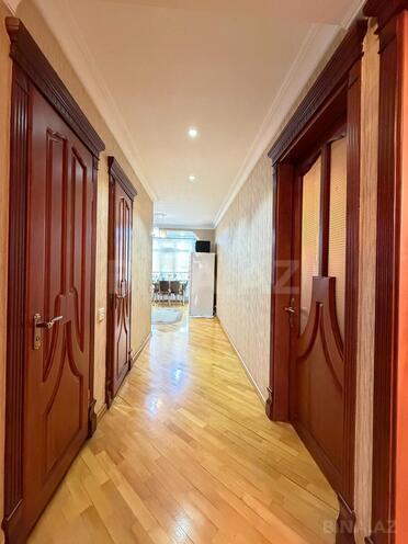 Продаётся 3-комн. вторичка 80 м², пос. Бакиханова, photo 11 from 21