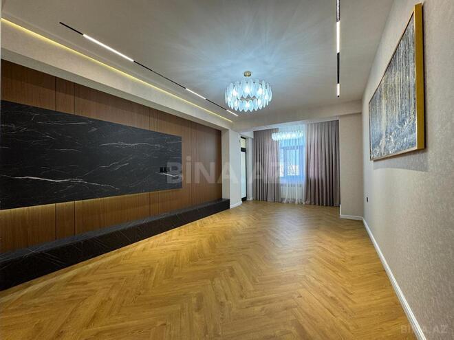 Продаётся 3-комн. новостройка 146 м², м. Нефтчиляр, photo 1 from 19