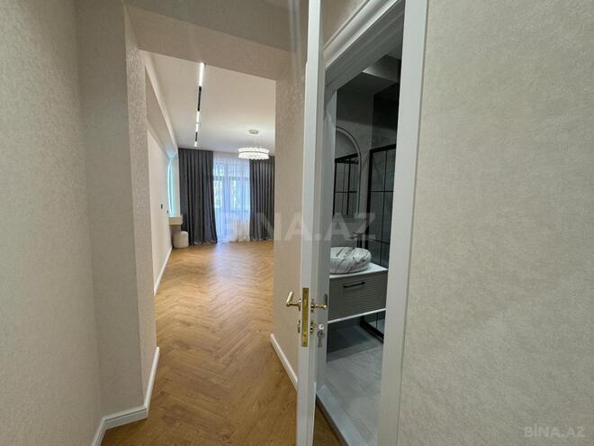 Продаётся 3-комн. новостройка 146 м², м. Нефтчиляр, photo 8 from 19