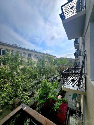 Продаётся 3-комн. вторичка 80 м², м. Сахил, photo 18 from 23