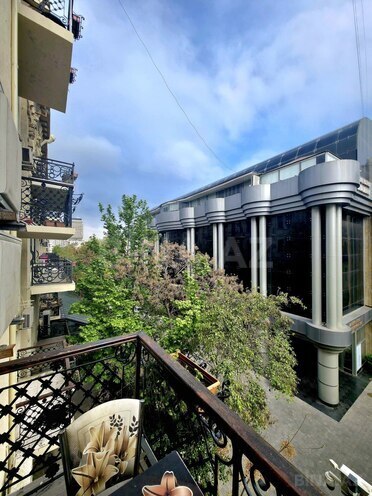 Продаётся 3-комн. вторичка 80 м², м. Сахил, photo 17 from 23