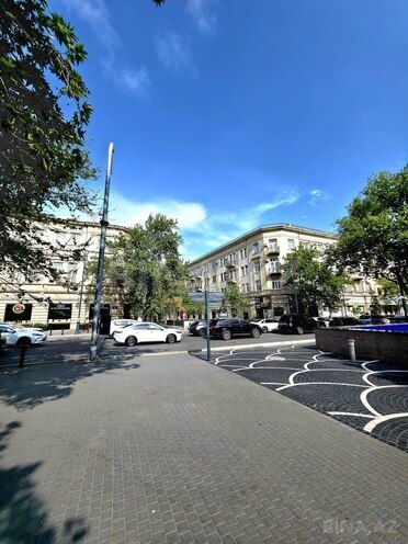 Продаётся 3-комн. вторичка 80 м², м. Сахил, photo 20 from 23