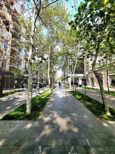 Продаётся 3-комн. вторичка 80 м², м. Сахил, photo 1 from 23