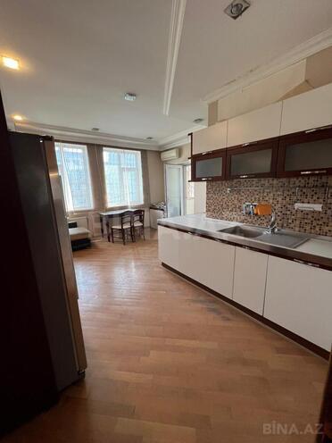 Продаётся 4-комн. новостройка 220 м², м. Гянджлик, photo 13 from 17