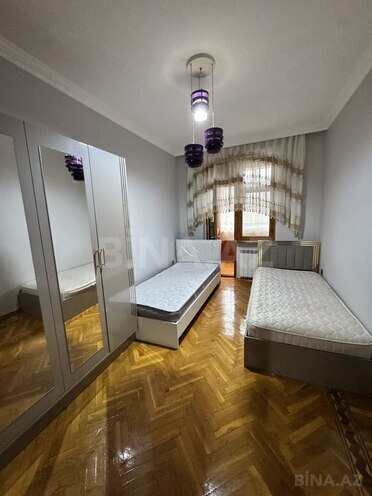 İcarəyə verilir 3 otaqlı köhnə tikili 85 m², 8-ci mikrorayon q., photo 7 from 15