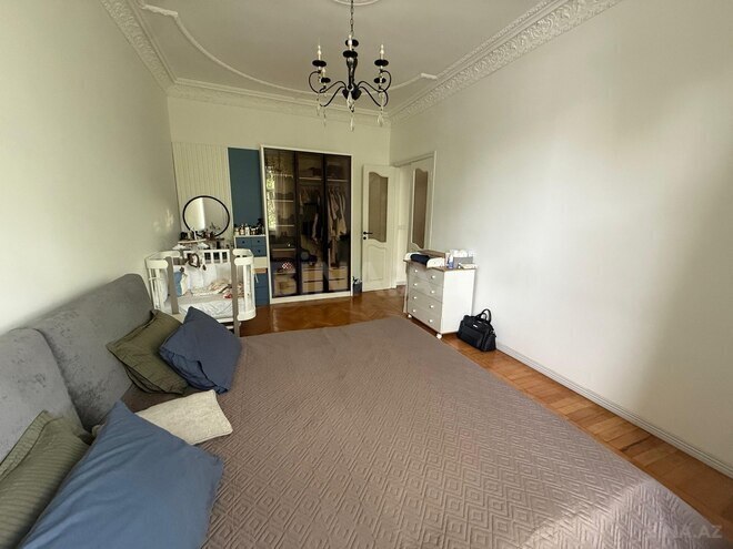 Продаётся 3-комн. вторичка 80 м², м. Низами, photo 7 from 16