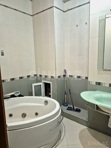 İcarəyə verilir 3 otaqlı yeni tikili 170 m², 28 May m., photo 10 from 17