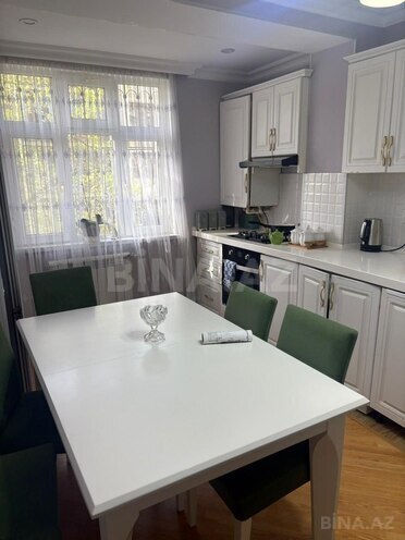 Satılır 3 otaqlı köhnə tikili 90 m², Bakıxanov q., photo 9 from 13