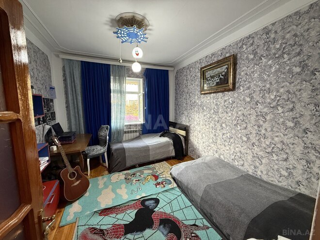Satılır 3 otaqlı köhnə tikili 75 m², Xalqlar Dostluğu m., photo 9 from 16