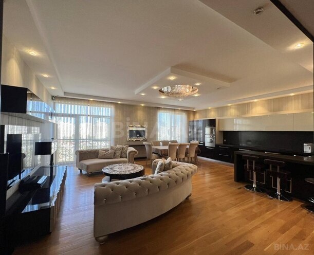 Сдаётся 3-комн. новостройка 140 м², м. Гянджлик, photo 1 from 17