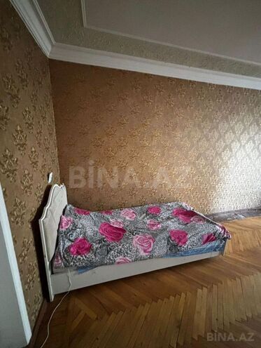 Satılır 3 otaqlı köhnə tikili 62 m², İnşaatçılar m., photo 7 from 13
