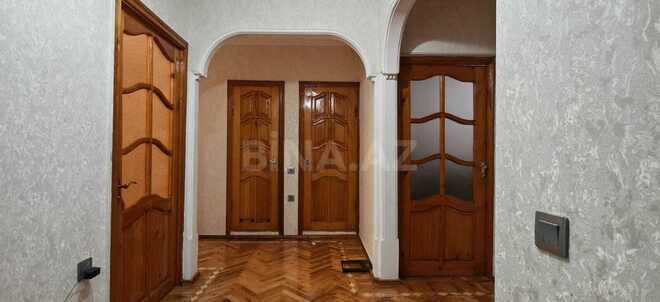Продаётся 3-комн. вторичка 80 м², Хатаинский р., photo 5 from 24