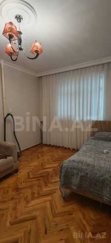 Продаётся 3-комн. вторичка 80 м², Хатаинский р., photo 14 from 24