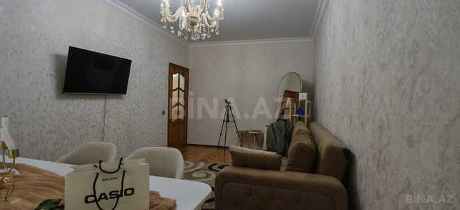 Продаётся 3-комн. вторичка 80 м², Хатаинский р., photo 8 from 24