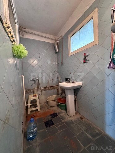 Продаётся 3-комн. вторичка 80 м², м. Кара Караев, photo 9 from 13