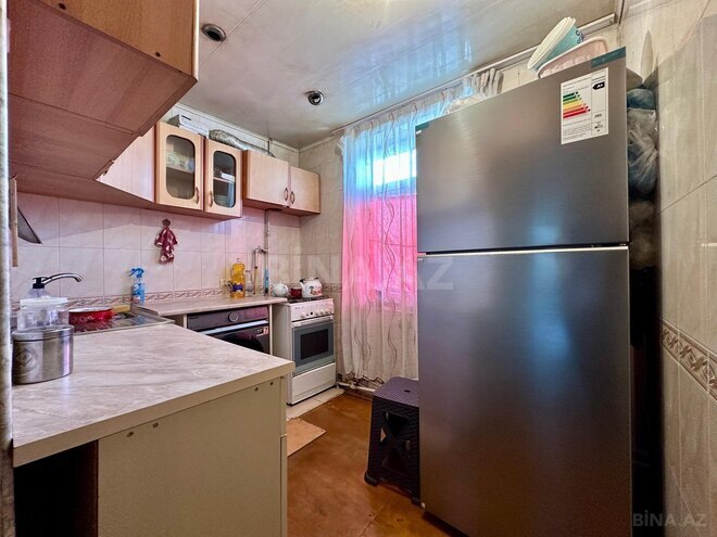 Продаётся 3-комн. вторичка 70 м², м. Нефтчиляр, photo 9 from 14