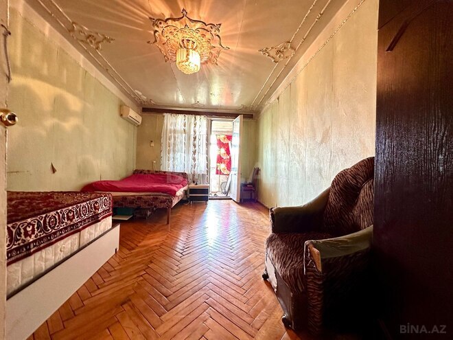 Продаётся 3-комн. вторичка 70 м², м. Нефтчиляр, photo 11 from 14