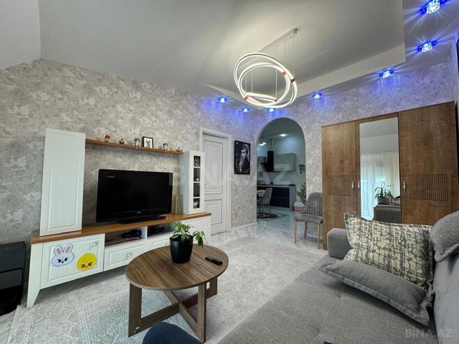 Продаётся 2-комн. новостройка 70 м², м. Нефтчиляр, photo 8 from 18
