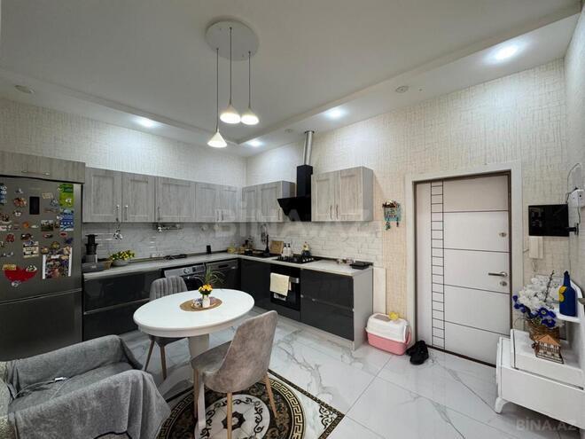 Продаётся 2-комн. новостройка 70 м², м. Нефтчиляр, photo 12 from 18
