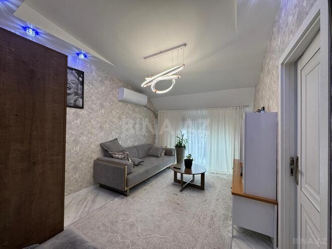Продаётся 2-комн. новостройка 70 м², м. Нефтчиляр, photo 3 from 18