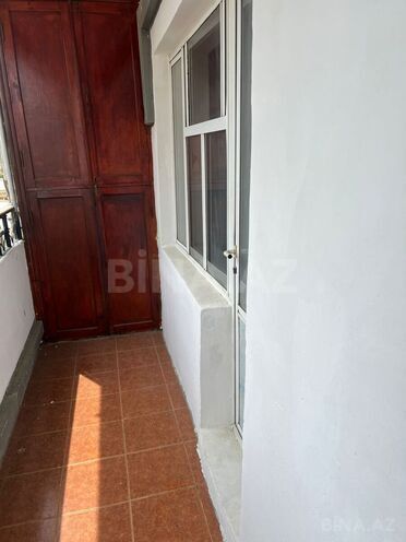 Продаётся 3-комн. вторичка 70 м², м. Низами, photo 16 from 24