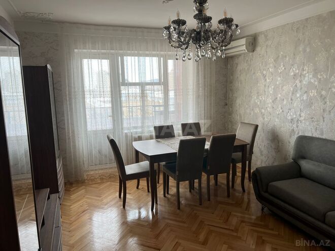 Продаётся 3-комн. вторичка 70 м², м. Низами, photo 3 from 24