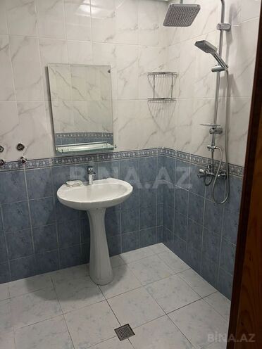 Продаётся 3-комн. вторичка 70 м², м. Низами, photo 22 from 24