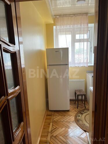 Продаётся 3-комн. вторичка 70 м², м. Низами, photo 17 from 24