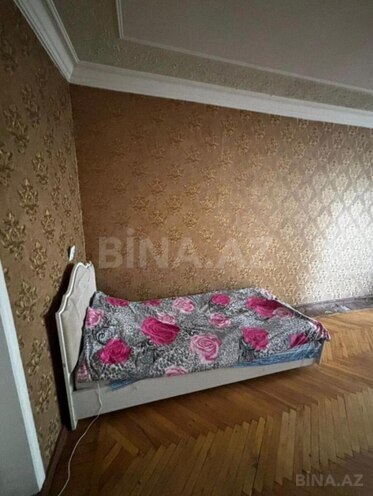 Продаётся 3-комн. вторичка 70 м², м. Иншаатчылар, photo 6 from 11