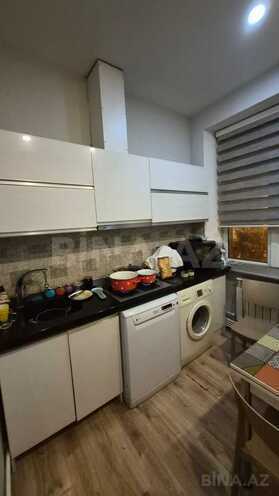Satılır 3 otaqlı köhnə tikili 70 m², Nizami m., photo 12 from 17