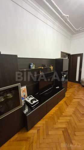 Satılır 3 otaqlı köhnə tikili 70 m², Nizami m., photo 13 from 17