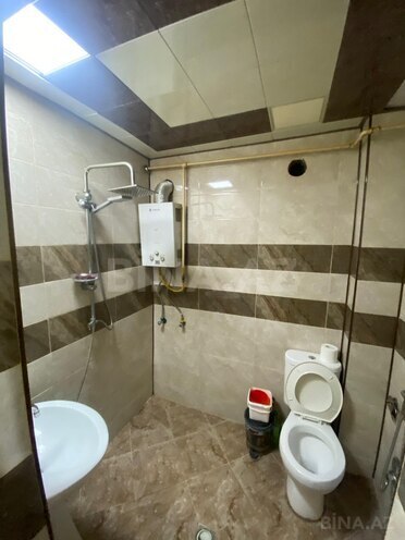 Продаётся 2-комн. вторичка 60 м², м. Кара Караев, photo 10 from 11