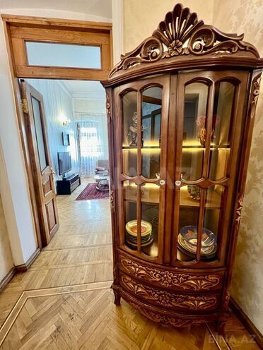 İcarəyə verilir 3 otaqlı köhnə tikili 135 m², Sahil m., photo 14 from 27