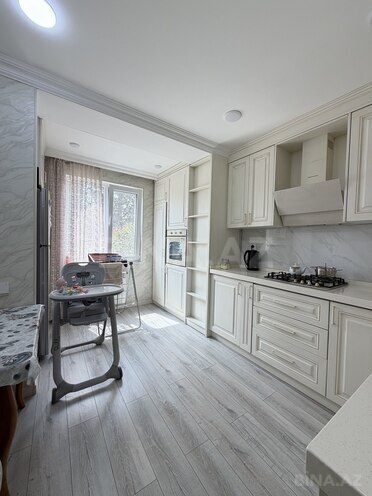 Satılır 2 otaqlı köhnə tikili 65 m², Bakıxanov q., photo 16 from 22
