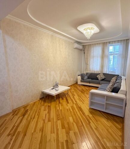 Satılır 2 otaqlı yeni tikili 70 m², İnşaatçılar m., photo 1 from 12