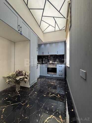 Продаётся 3-комн. вторичка 100 м², м. Низами, photo 14 from 28